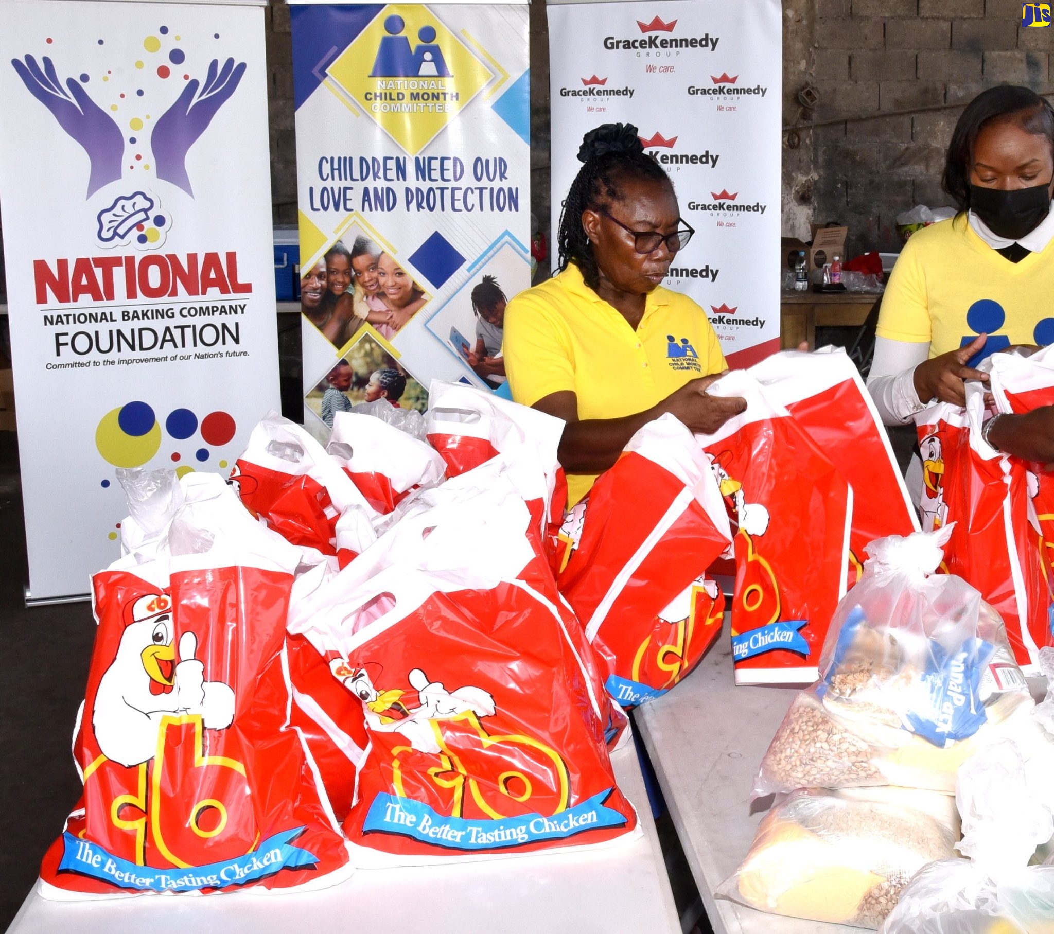 PHOTOS: NCMC Distributes Care Packages to Parents and Children