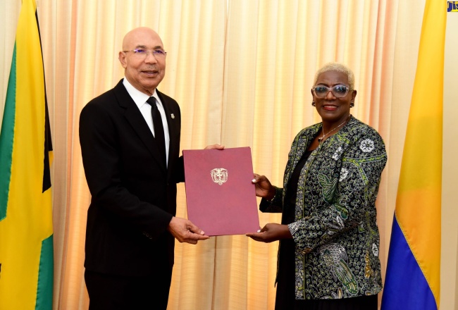Governor-General Receives Letters of Credence from Colombia’s Ambassador-Designate