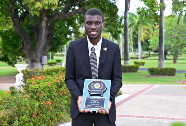 21-Year-Old Overcomes Loss, Developmental Delay to Earn G-G Achievement Award