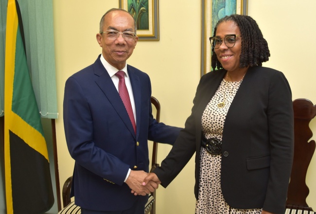 PHOTOS: Minister Chang Receives Courtesy Call from Jamaica’s High ...