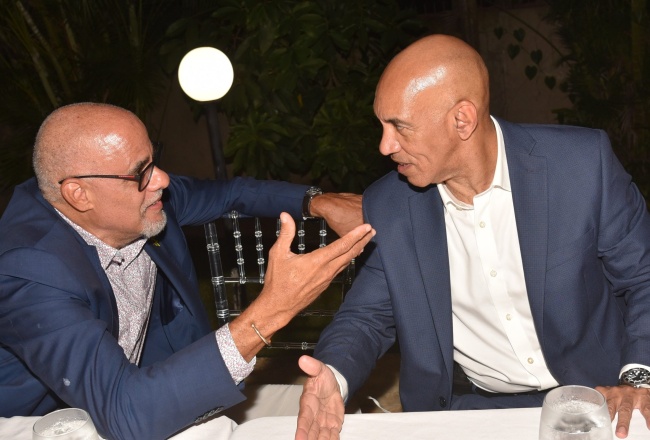 PHOTOS: Cocktail Reception for the Presentation of Project Star