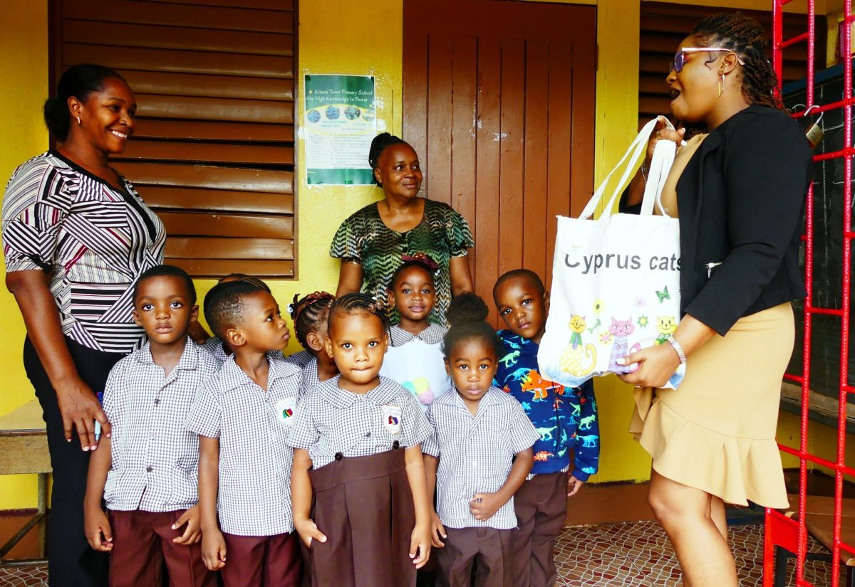 Early-Childhood Institutions in St. Catherine Get Time Clocks