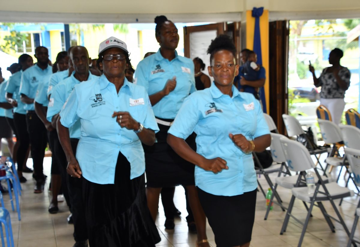 St. Ann Farmers Graduate from Training Programme