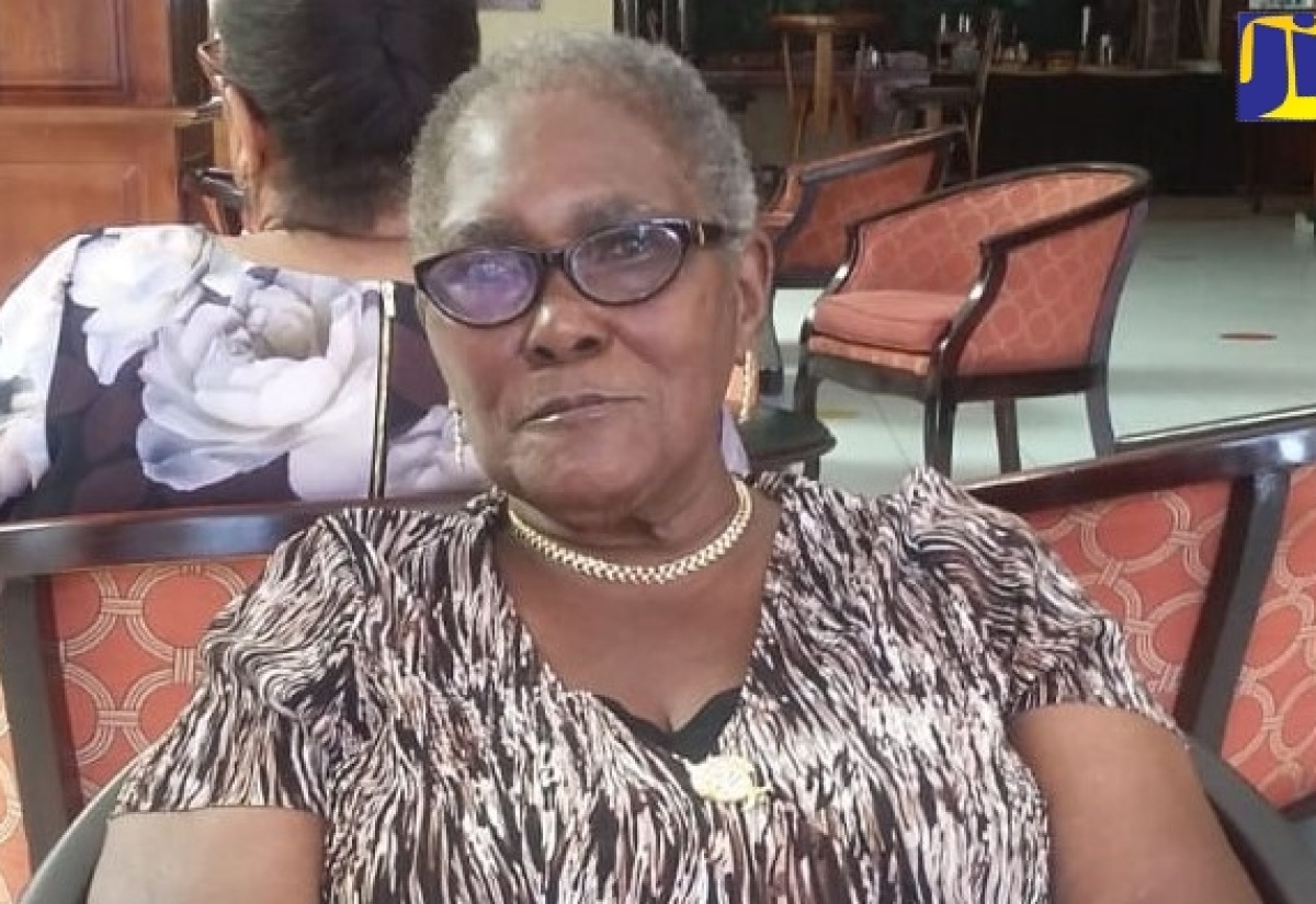 Badge of Honour for Veteran Educator
