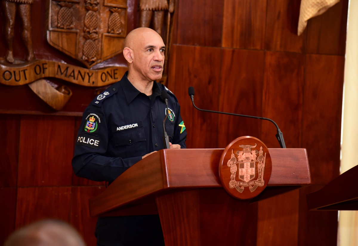 Citizens Outside St. James SOE Urged to Report Suspicious Persons