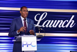 Minister of Finance and the Public Service, Dr. the Hon. Nigel Clarke, delivers the keynote address during Wednesday’s (November 15) launch of the Public Procurement Commission (PPC) Contractor and Consultant Performance Evaluation Programme at the Terra Nova All-Suite Hotel in Kingston.

