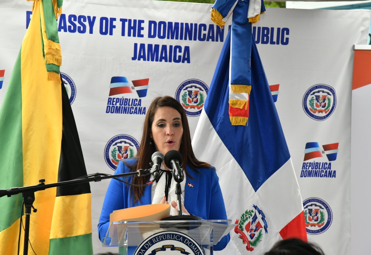 Students Urged to Use Technology to Create Better Future