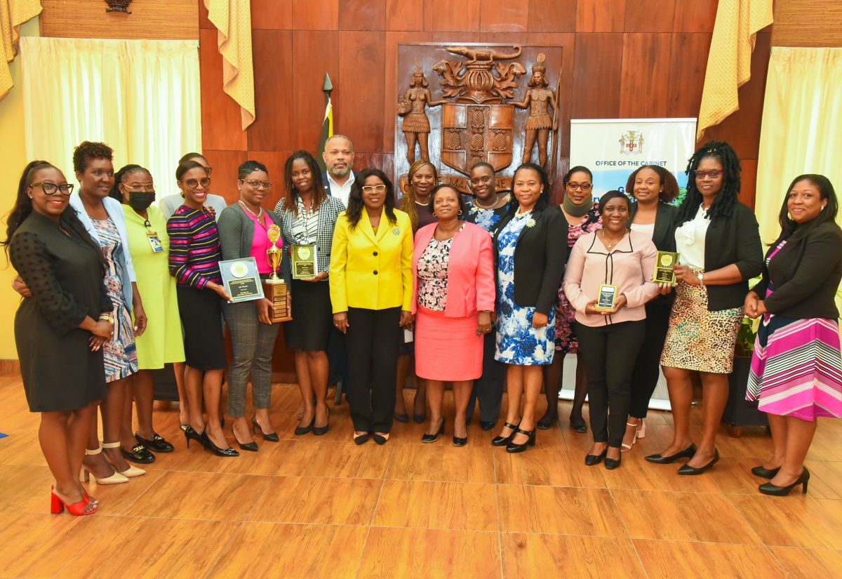 PHOTOS: Office of the Cabinet’s Front Office Decor Competition Awards