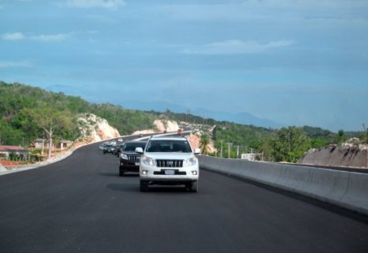 Jamaicans Urged to Adhere to Rules of the Road