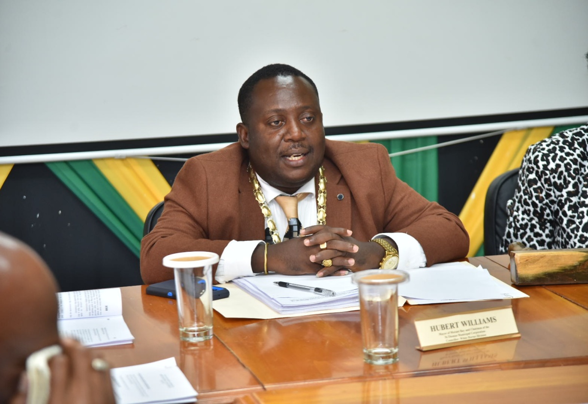 Traffic Changes for Morant Bay to Facilitate Christmas Tree Lighting Ceremony and Fireworks