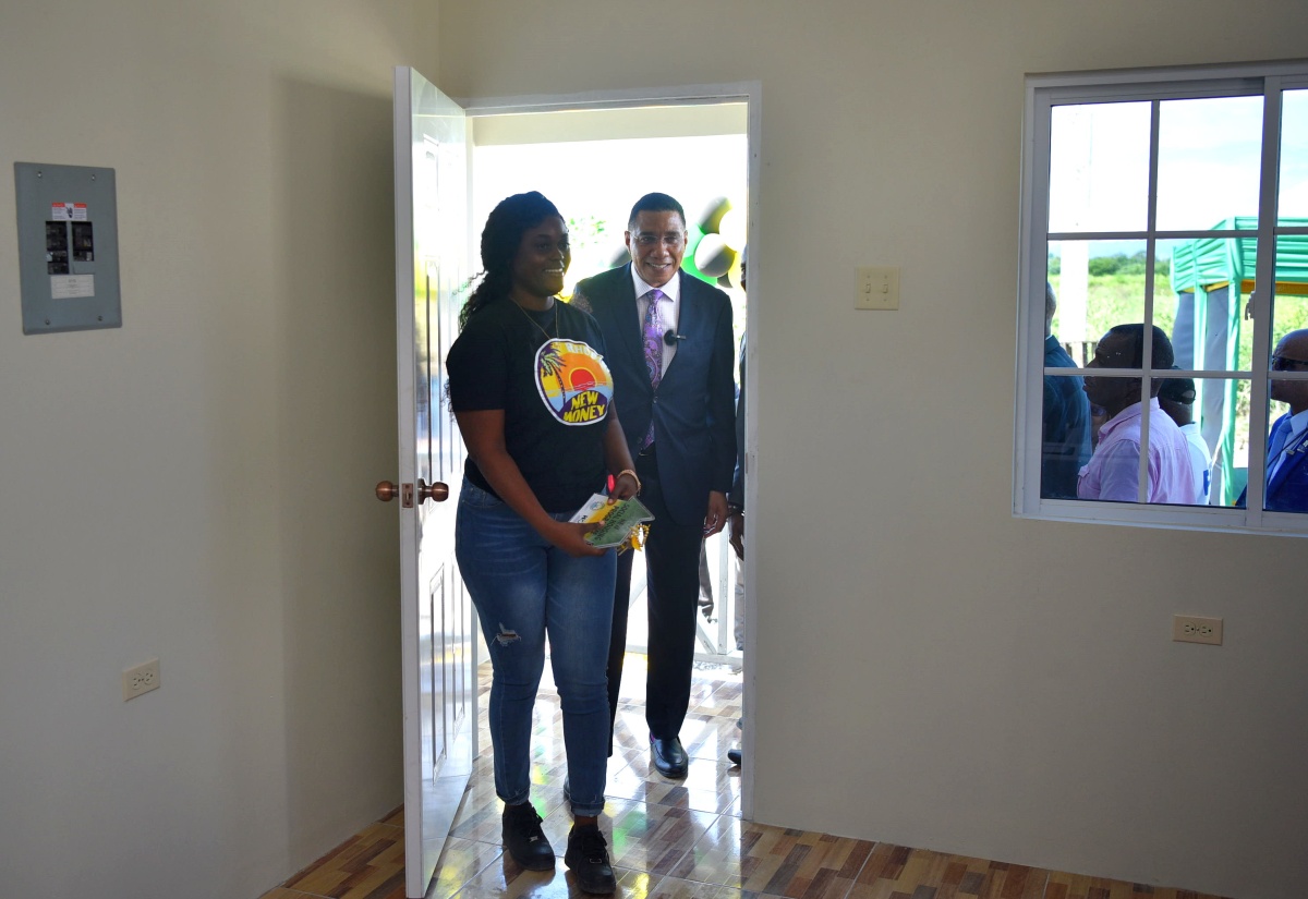 Gov’t to Hand Over 300 Titles to Clifton Residents in February