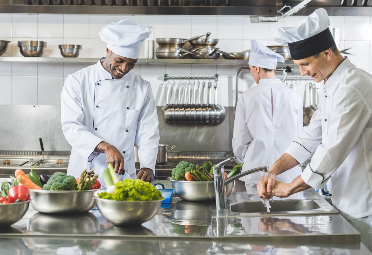 Operators of Food Establishments Urged to Adhere to Provisions of Licence