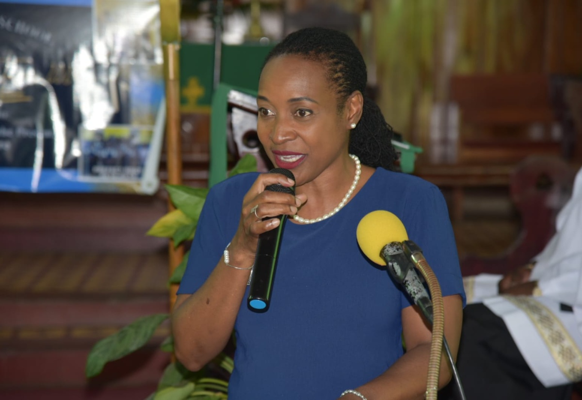 Education State Minister Commends Grange Hill Primary for Reaching Milestone