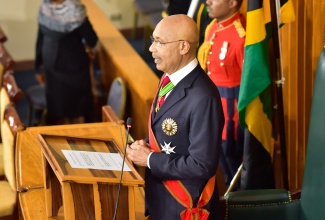 1673 – Governor-General, His Excellency the Most Hon. Sir Patrick Allen, delivers the 2024/2025 Throne Speech in Gordon House, today (February 15) under the theme ‘Towards a Peaceful, Productive and Prosperous Jamaica’.