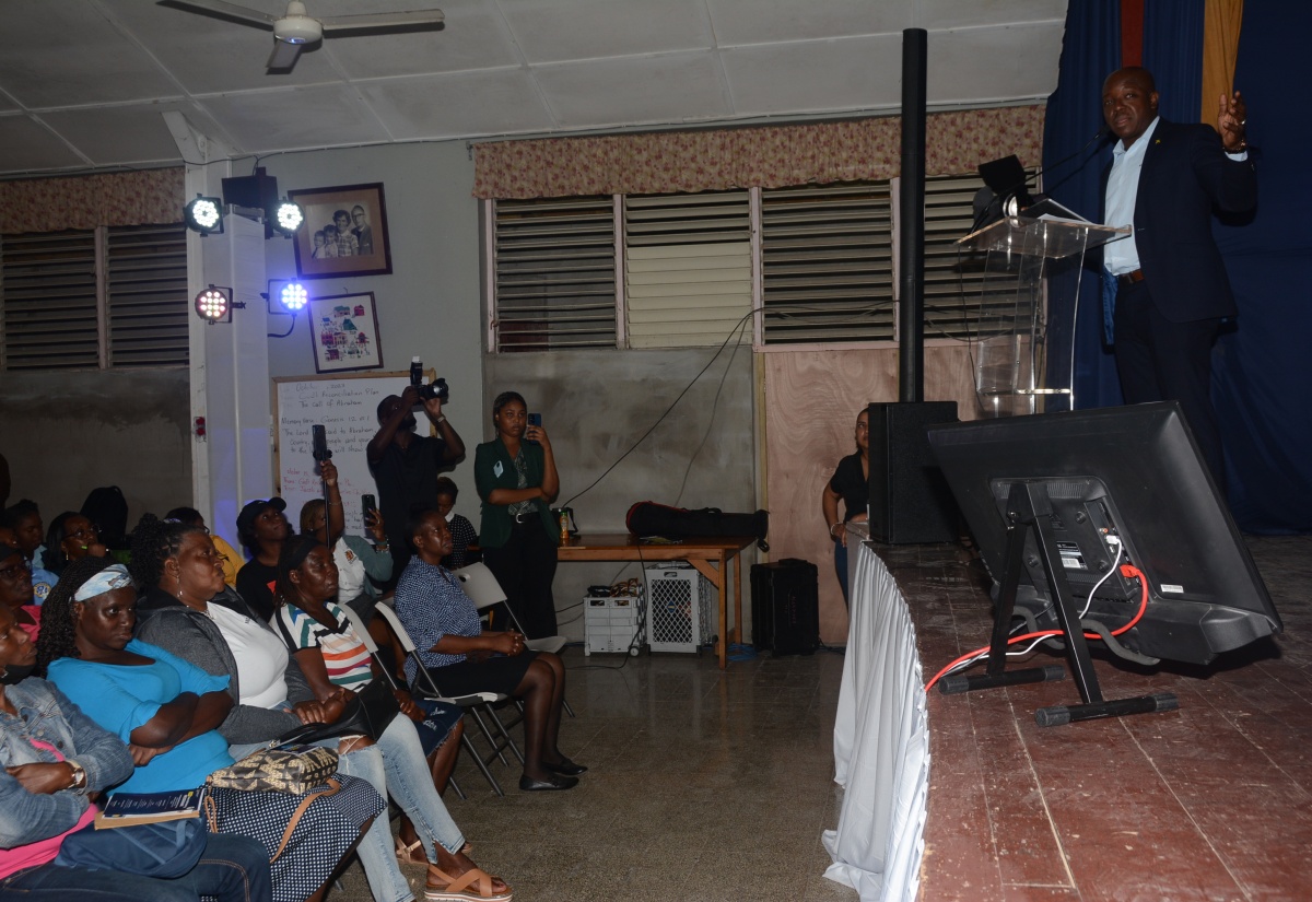 Labour and Social Security Ministry Begins Town Hall Meetings in Process to Overhaul Path