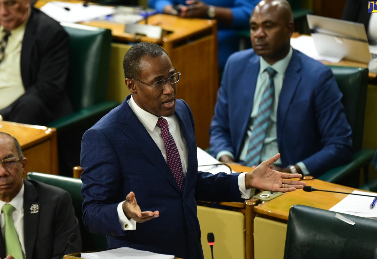 Gov’t Promoting Growth in Renewable Energy Sector
