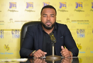 Chief Executive Officer of the Registrar General’s Department (RGD), Charlton McFarlane, addresses a recent JIS Think Tank.