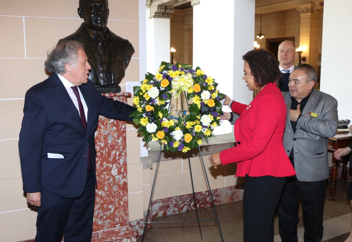 PHOTOS: OAS Pays Tribute to Marcus Mosiah Garvey