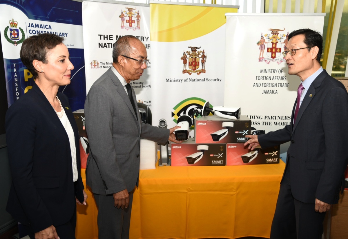 Jamaica Receives 215 CCTV Cameras from the Republic of Korea