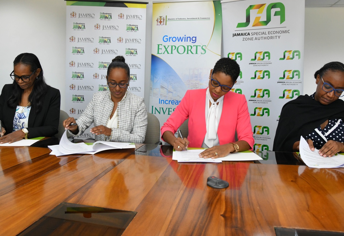 PHOTOS: JAMPRO and JSEZA Sign MOU to Strengthen Cooperation