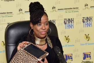 Juris Doctor, Founder and Chief Executive Officer of CHEETAH Toys and More, LLC, Paulette Trowers, highlights features of the new ‘CHEETAH PEP’ application (app) that was developed to assist grades four and six students sitting the Primary Exit Profile (PEP). The app was launched during a Jamaica Information Service (JIS) Think Tank held at the agency’s head office in Kingston on Tuesday (April 16).