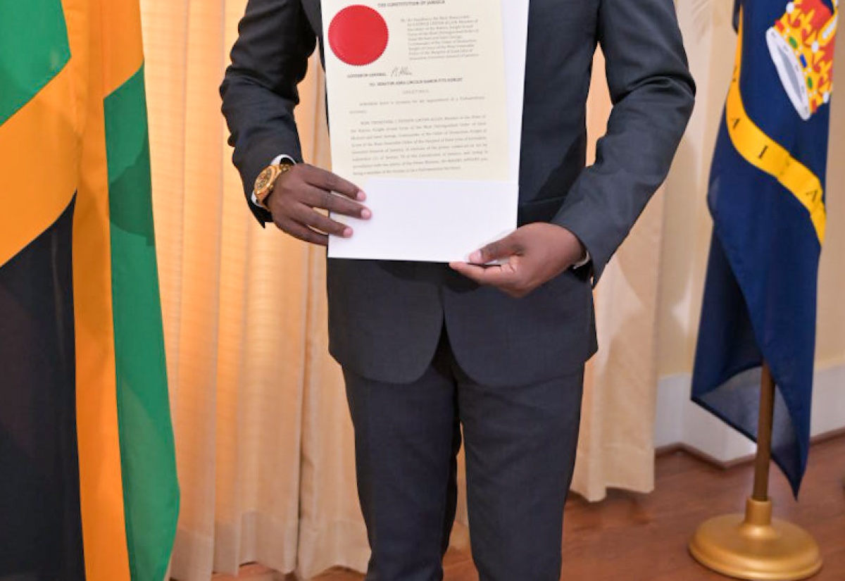 Senator Fitz-Henley Sworn in as Parliamentary Secretary