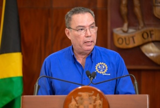 Science, Energy, Telecommunications and Transport Minister, Hon. Daryl Vaz, addresses Wednesday’s (June 26) post-Cabinet press briefing at Jamaica House.

