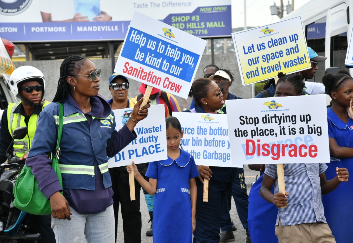 PHOTOS: MPM Environmental Awareness March