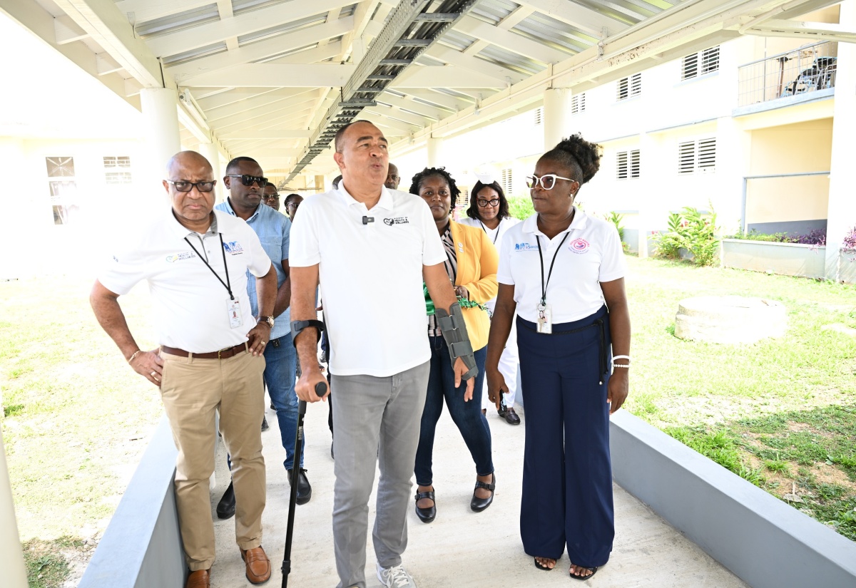 Dr. Tufton Opens Renovated  Operating Theatre at Falmouth Hospital