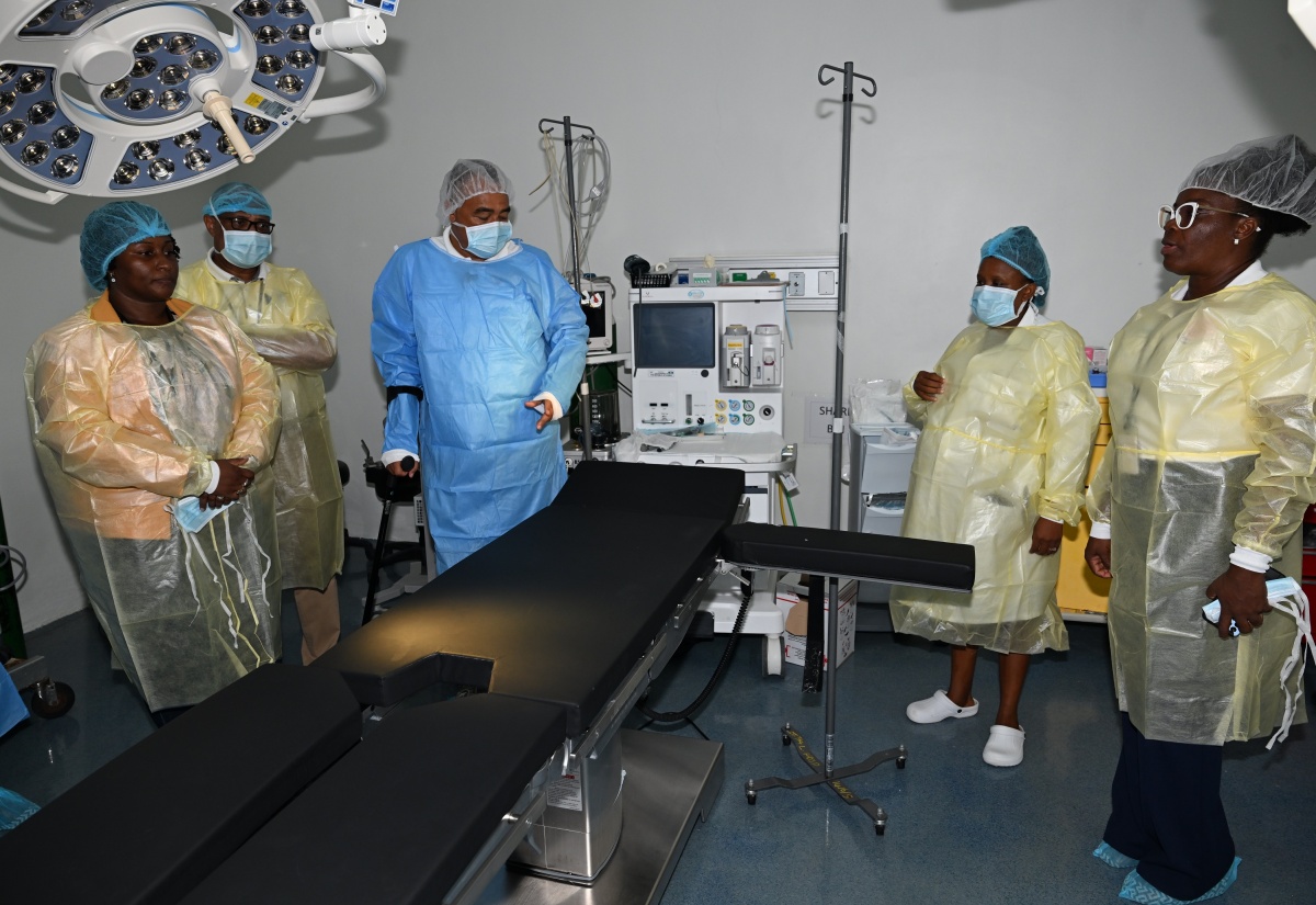 Dr. Tufton Opens Renovated  Operating Theatre at Falmouth Hospital