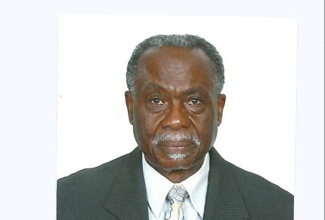 Constitutional Reform Committee (CRC) member and Attorney at Law, Dr. Lloyd Barnett.

