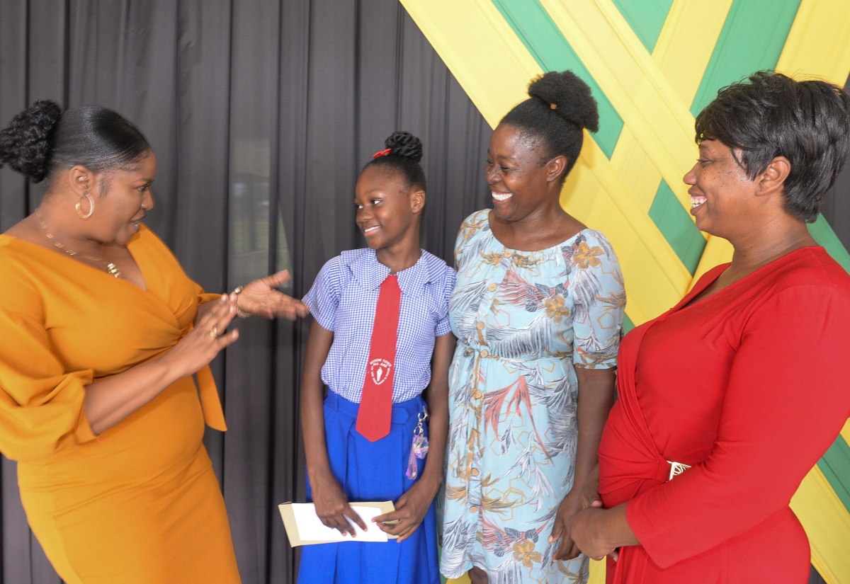 Six St. Catherine Students Receive Financial Support