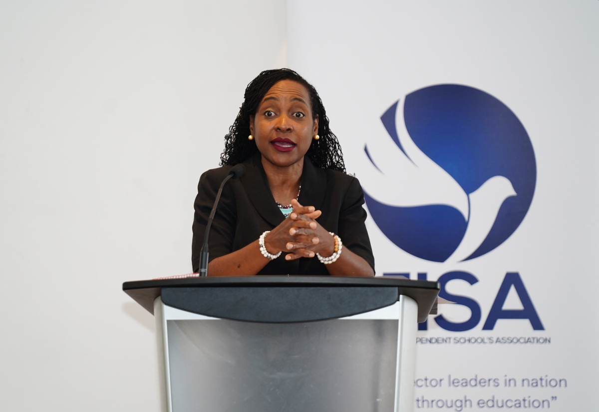 State Minister Commends Leaders Of Independent Schools