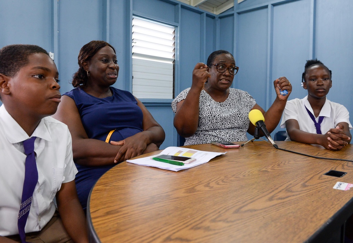 Crescent Primary Celebrates PEP Results (JIS)