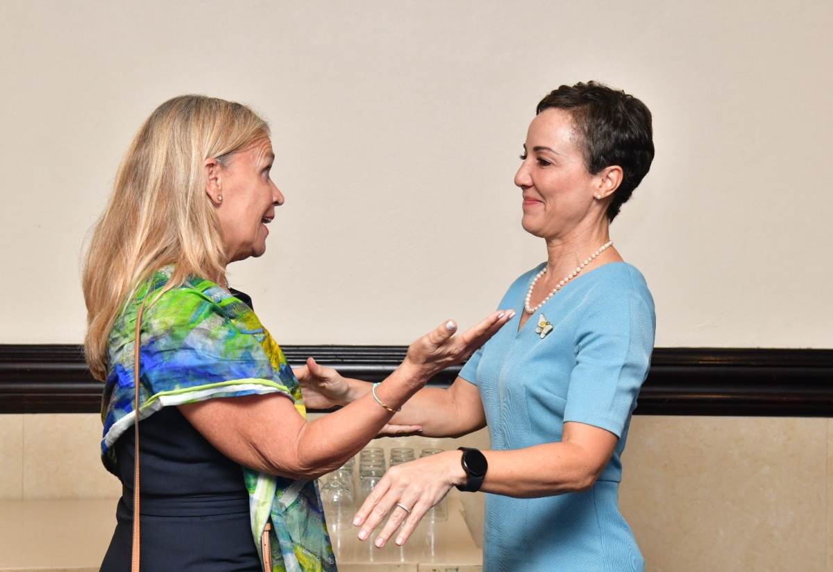 PHOTOS: Senator Johnson Smith Bids Farewell to EU Ambassador