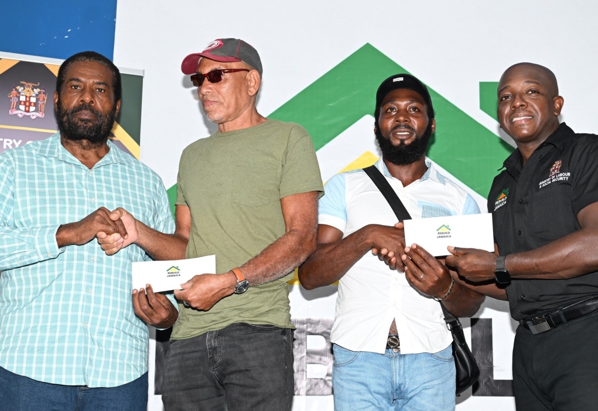 More Than 13,500 Homes Damaged During Hurricane Beryl’s Passage