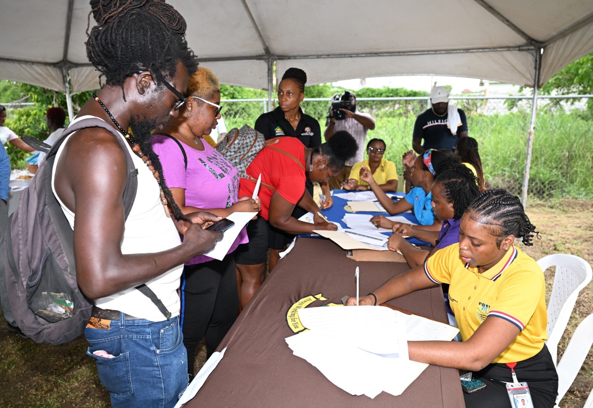 More Than 13,500 Homes Damaged During Hurricane Beryl’s Passage