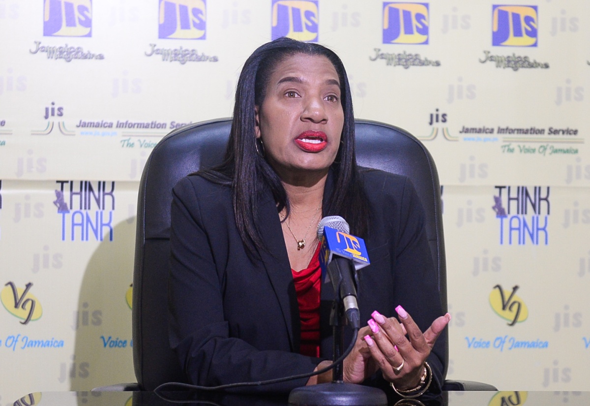 Manager of the Loan Servicing Department at the Students’ loan Bureau (SLB), Cheryl Surjue, told a JIS Think Tank on October 17 that borrowers can get a reduction on their interest rate if they maintain a grade point average (GPA) of 2.5 and over.

