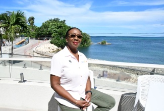 Philanthropist, Elaine Allen-Bradley.

