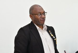 Chief Public Health Inspector for Westmoreland, Steve Morris, addresses the monthly meeting of the Westmoreland Municipal Corporation, which was held at the Corporation’s offices in Savanna-la-Mar on October 10.


