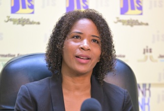 President of the Lupus Foundation of Jamaica (LFJ) and Rheumatologist, Dr. Désirée Tulloch-Reid, speaking during a Jamaica Information Service (JIS) ‘Think Tank’ at the agency’s head office in Kingston on Tuesday (October 22). 

