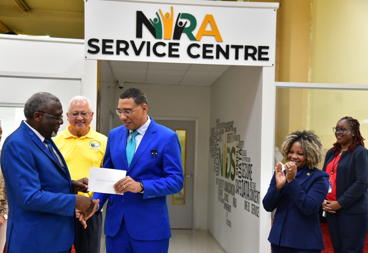 Prime Minister, Their Excellencies Receive NIDS Card