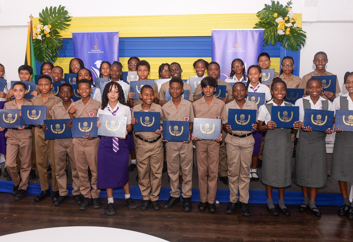 32 PEP High Achievers Receive Government Scholarships
