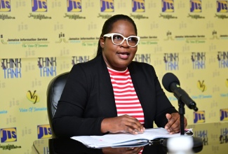 Director of Communications, Consumer Affairs Commission (CAC), Latoya Halstead, addresses a recent Jamaica Information Service (JIS) ‘Think Tank’ at the agency’s head office in Kingston.

