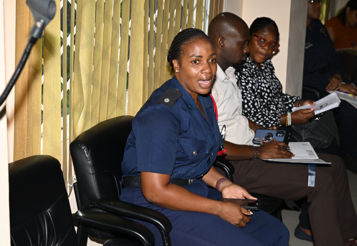Jamaica Fire Brigade (JFB) District Officer (Fire Prevention), Sheryl Walters, addresses the Disaster Preparedness, Hazard Mitigation and Safety Committee meeting held at the St. Elizabeth Municipal Corporation in Black River on December 3.