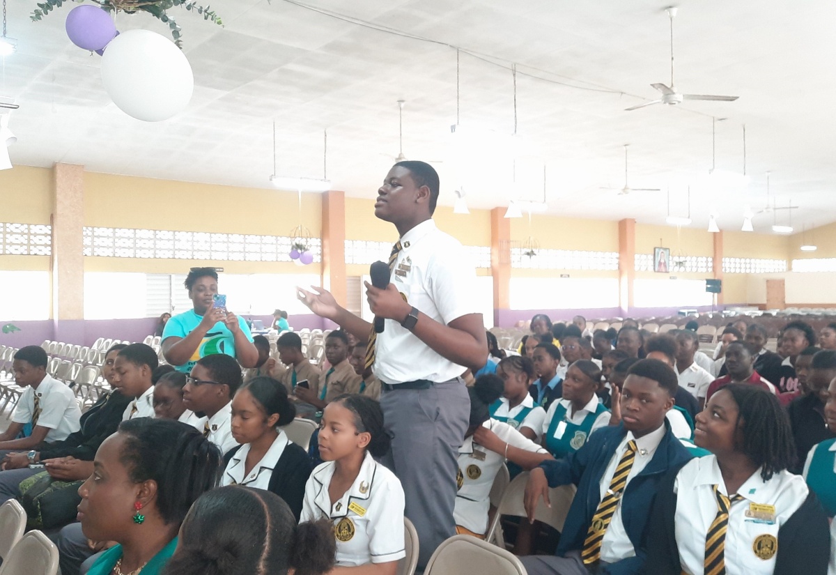 Road to Republic School Engagement Session Series Makes Stop in St. Ann