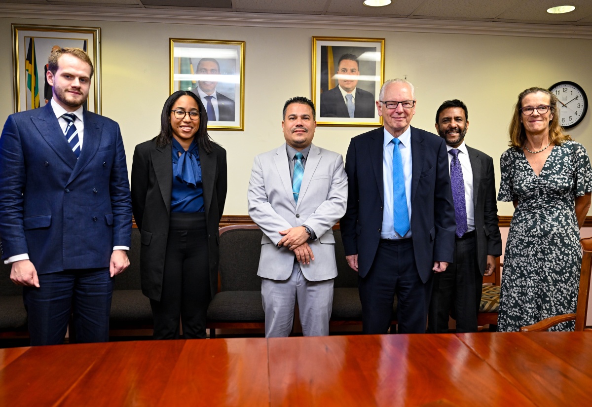 PHOTO: Executives of Frances Maude Associates Call on Minister Samuda