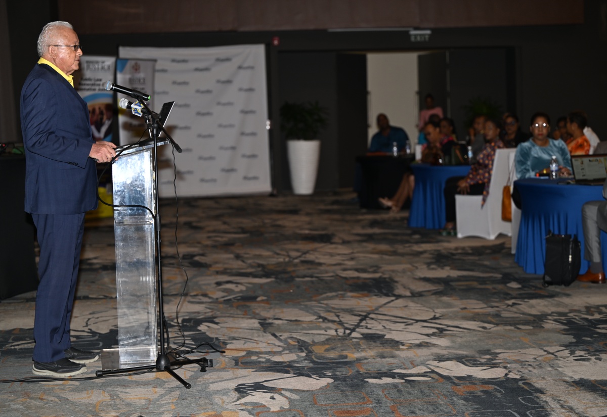 Justice Minister Calls on JPs to Mentor Young People