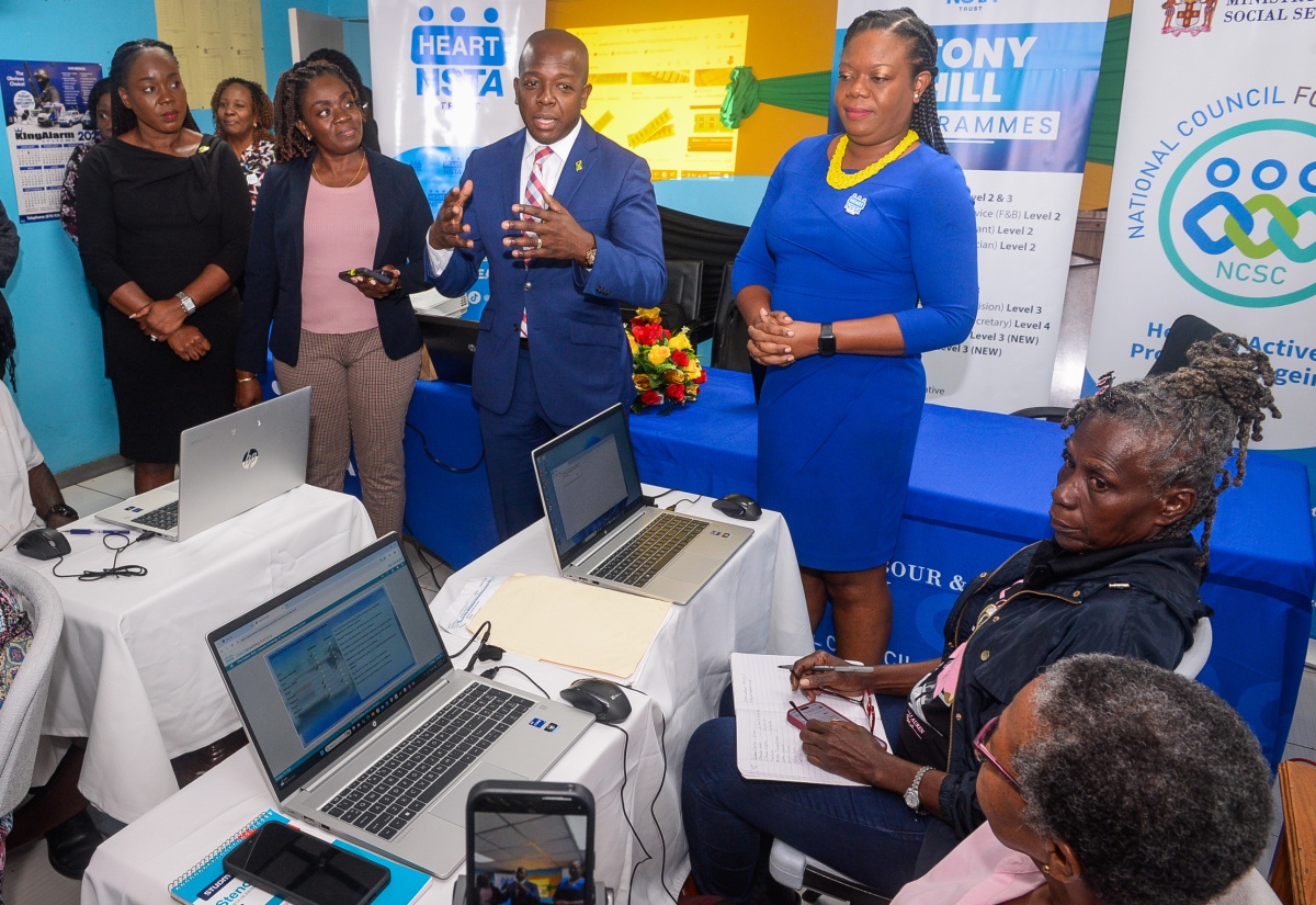 Minister Charles Jr. Lauds Senior Citizens Participating in NCSC Digital Literacy Course