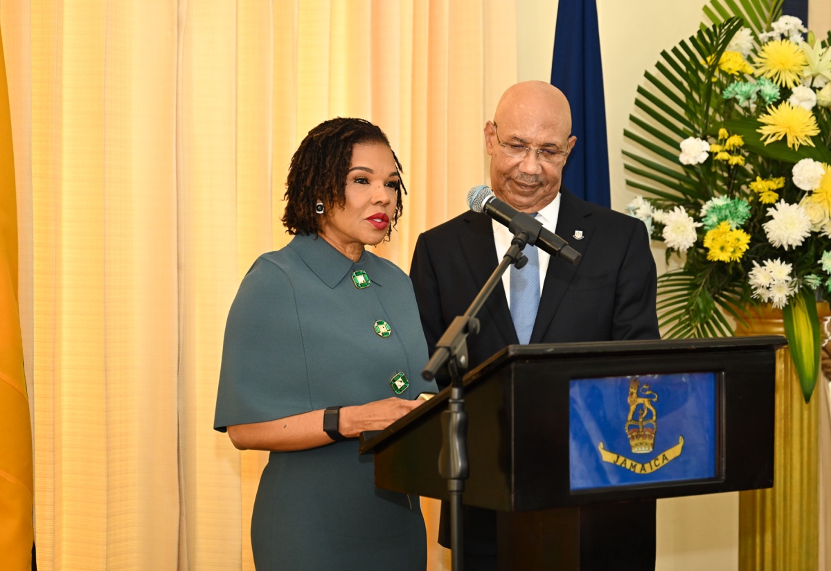 Minister Marks and State Minister Seiveright Sworn In